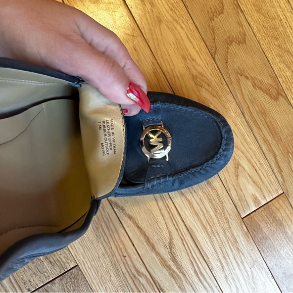 Micheal Kors Loafers - Picture 4 of 5